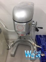 Máy đánh kem đánh trứng