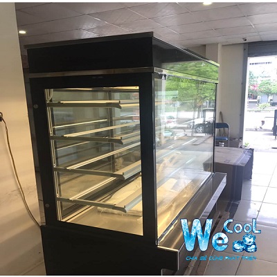 tủ trưng bày bánh 5 tầng